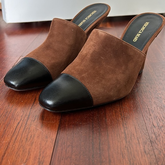 Veronica Beard Carlotta Suede Mixed-Media Heel - Picture 6 of 6